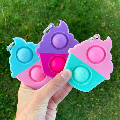 Top Trenz OMG Mega Pop Cupcake Keychain Toys