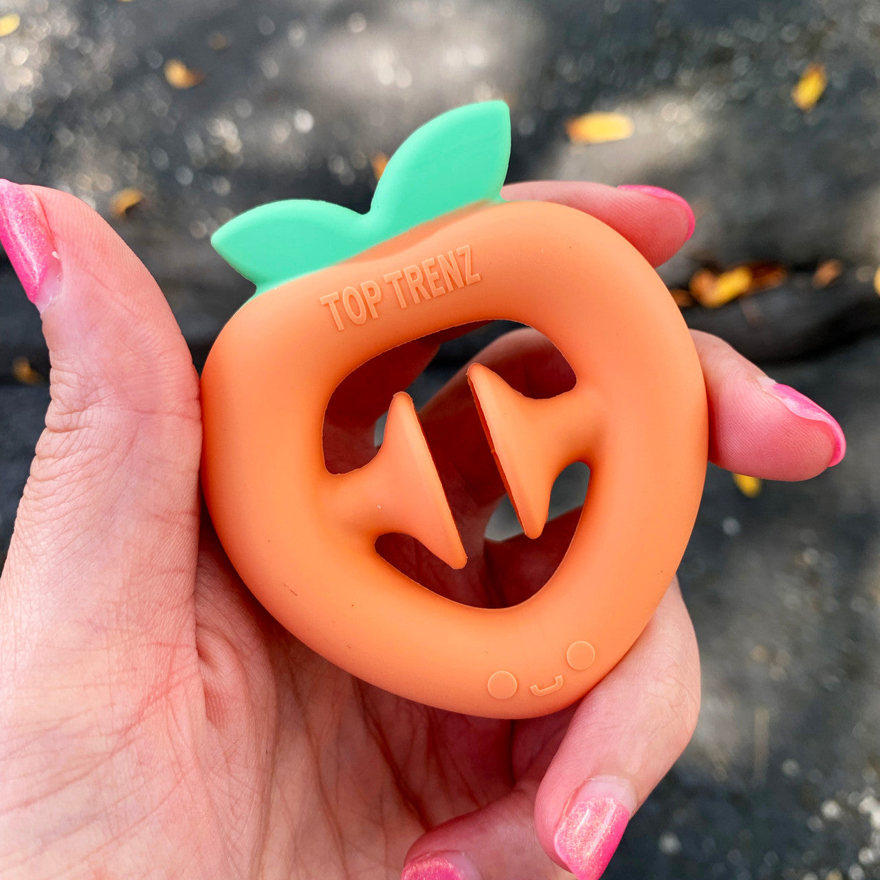 Top Trenz OMG Pop Fidget Snapity fidget toy Toys